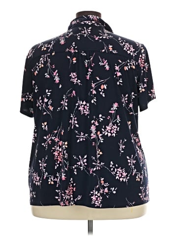 Croft & Barrow Short Sleeve Blouse (view 2)