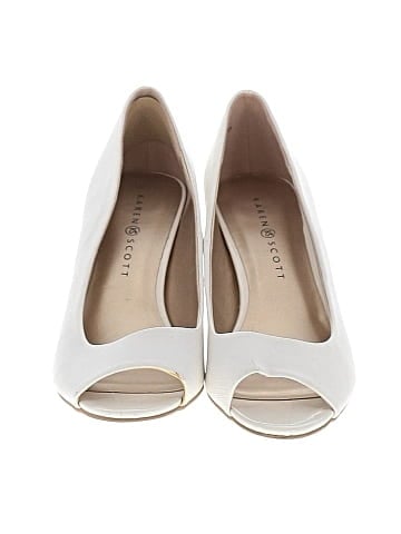 Karen Scott Heels (view 2)