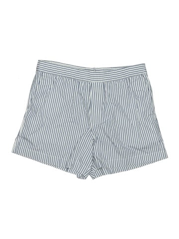 Gap Shorts (view 1)
