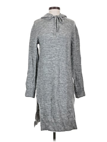 H&M Pullover Sweater (view 1)
