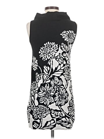 Adrienne Vittadini Sleeveless Top (view 2)