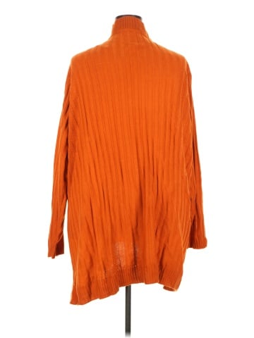 CW Classics Cardigan (view 2)