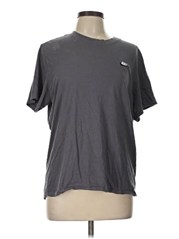 Nike Short Sleeve T-Shirt (view 1)