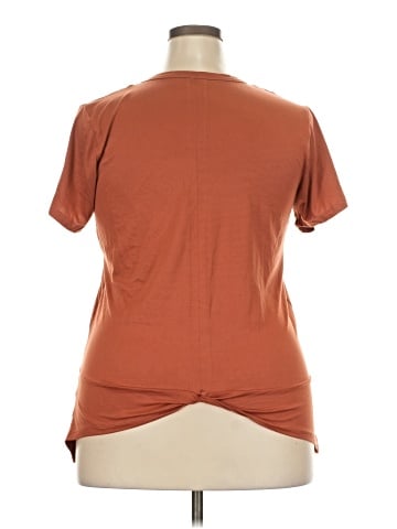 Marika Short Sleeve T-Shirt (view 2)
