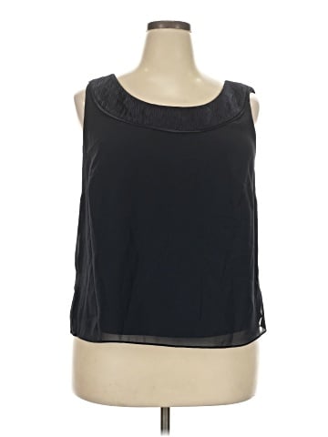 Le Bos Sleeveless Blouse (view 1)