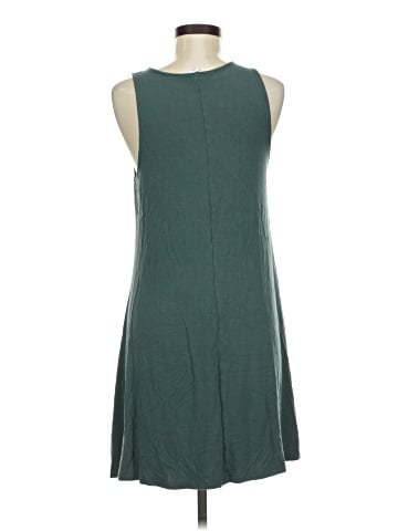 Old Navy Casual Dress (view 2)