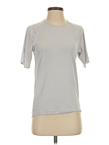 Uniqlo Active T-Shirt (view 1)