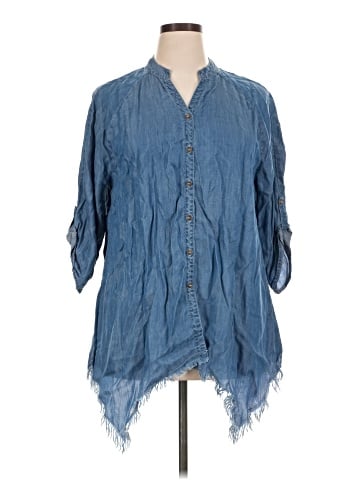 Hester & Orchard 3/4 Sleeve Button-Down Shirt (view 1)
