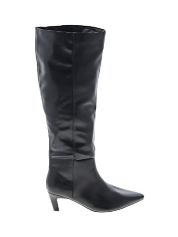 Universal Thread Boots (view 1)