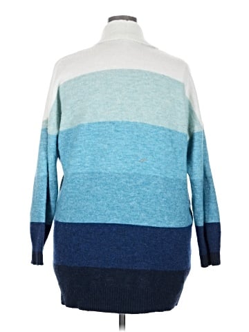 Time and Tru Cardigan (view 2)
