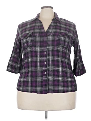 Maurices 3/4 Sleeve Button-Down Shirt (view 1)