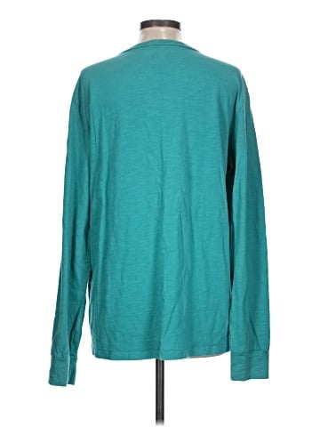 American Eagle Outfitters Long Sleeve T-Shirt (view 2)