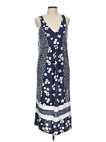 Simply Vera Vera Wang Casual Dress (view 1)