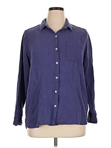 Jessica Simpson Long Sleeve Button-Down Shirt (view 1)