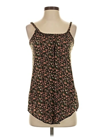 Julie's Closet Tank Top (view 1)