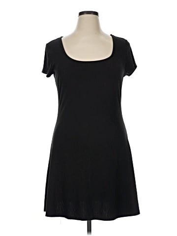 No Boundaries Casual Dress (view 1)