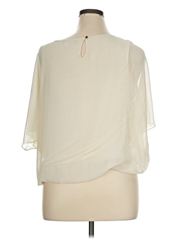 Jennifer Lopez Short Sleeve Blouse (view 2)