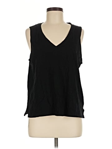 Old Navy Sleeveless T-Shirt (view 1)