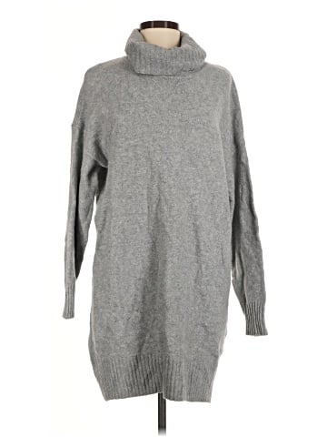 Gap Turtleneck Sweater (view 1)