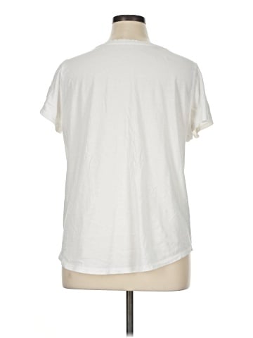 Old Navy Short Sleeve T-Shirt (view 2)