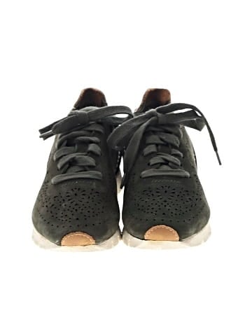 otBt Sneakers (view 2)