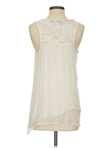 Ella Moss Sleeveless T-Shirt (view 1)