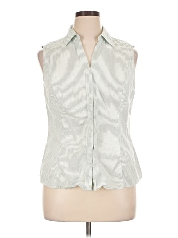 Riders by Lee Sleeveless Button-Down Shirt (view 1)