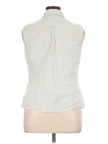 Riders by Lee Sleeveless Button-Down Shirt (view 2)