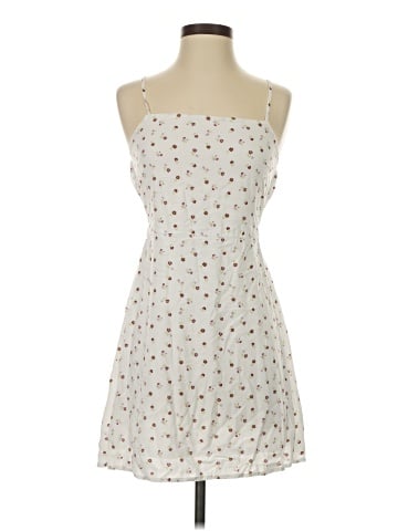 Kendall & Kylie Casual Dress (view 1)