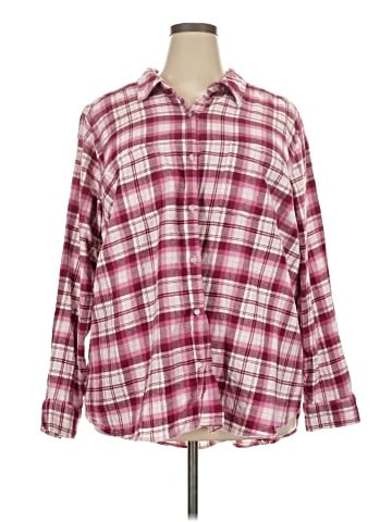 Croft & Barrow Long Sleeve Button-Down Shirt (view 1)