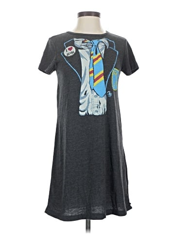 Junk Food Short Sleeve T-Shirt (view 1)