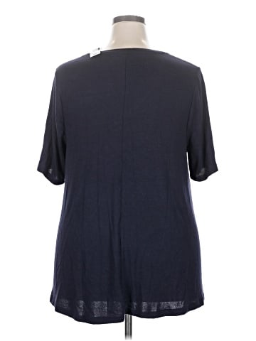 Lane Bryant Short Sleeve T-Shirt (view 2)