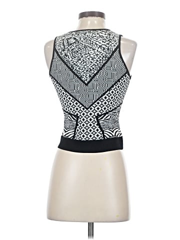 Parker Sleeveless Top (view 2)