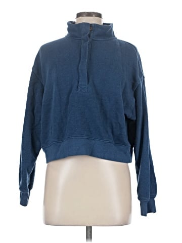 American Eagle Outfitters Turtleneck Sweater (view 1)