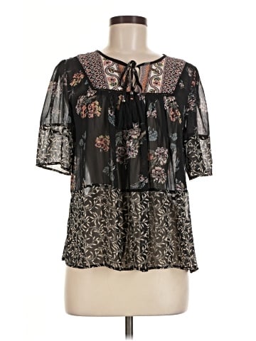 Knox Rose Short Sleeve Blouse (view 1)