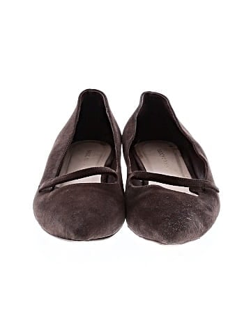 Brochu Walker Flats (view 2)