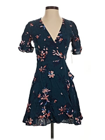 Lulus Casual Dress (view 1)