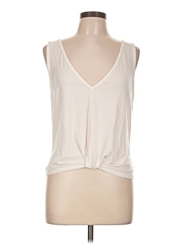 Gap Fit Sleeveless T-Shirt (view 1)
