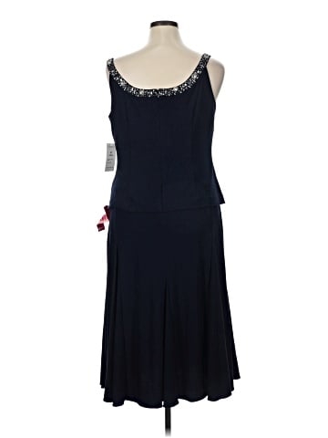 Alex Evenings Cocktail Dress (view 2)