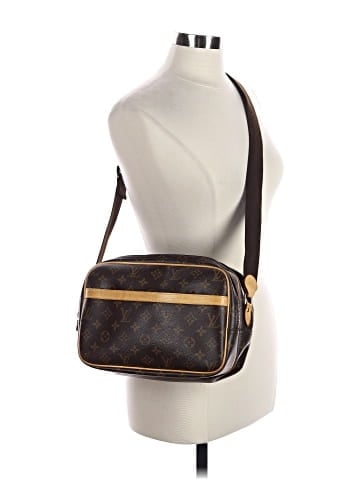 Louis Vuitton Vintage Monogram Canvas Reporter PM Crossbody (view 2)