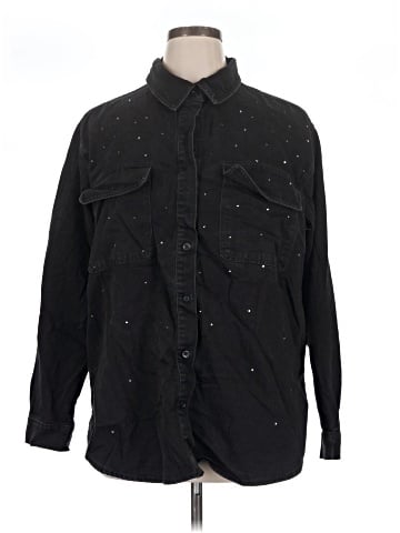 Ava & Viv Long Sleeve Button-Down Shirt (view 1)