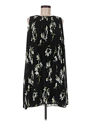Banana Republic Casual Dress (view 1)
