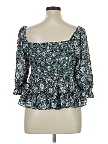 American Eagle Outfitters 3/4 Sleeve Blouse (view 2)