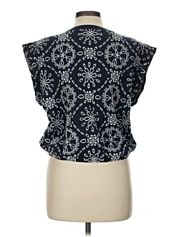 Worthington Sleeveless Blouse (view 2)