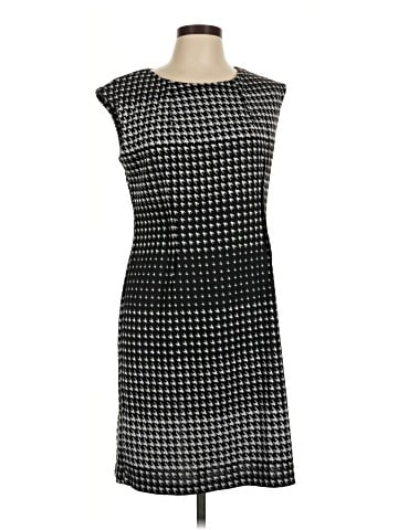 SOHO Apparel Ltd Cocktail Dress (view 1)