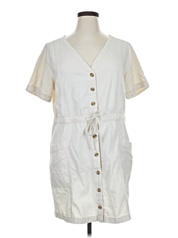 Old Navy Casual Dress (view 1)