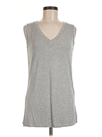 Unbranded Sleeveless T-Shirt (view 1)