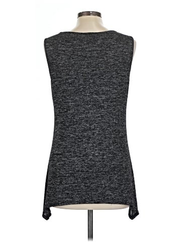 Bobbie Brooks Sleeveless T-Shirt (view 2)