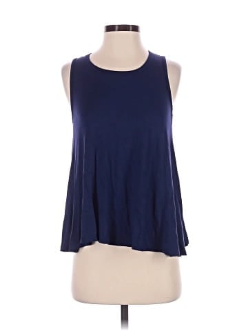 Dina Be Sleeveless T-Shirt (view 1)