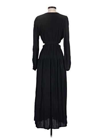 Old Navy Casual Dress (view 2)
